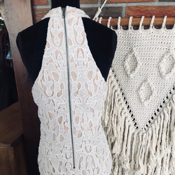 Lace Dress Size 10 - Picture 5 of 6